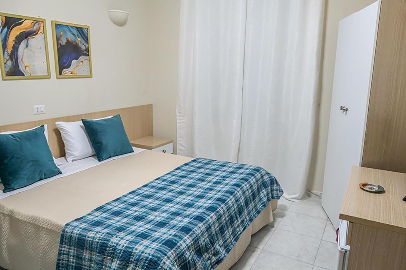 Suisse Hotel Казерта Екстер'єр фото